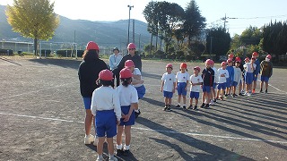 11月7日(金)　縦割り（なわとび）